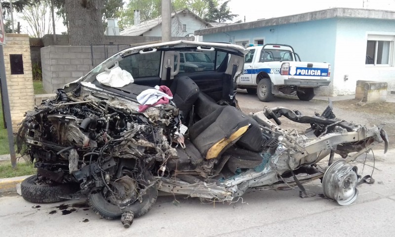 Dos muertos tras un violento choque en la Ruta 51